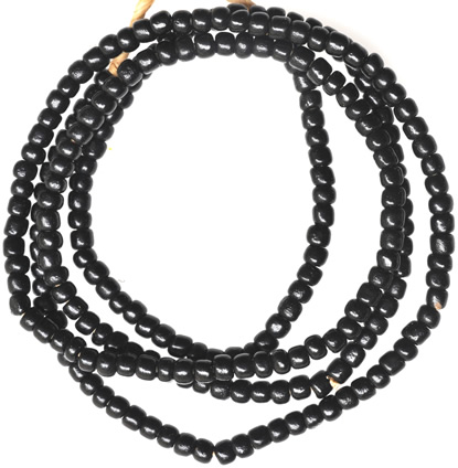 Black and white glass beads, Venetian