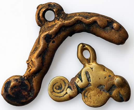 Pair of Senufo bronze amulets, Ivory coast